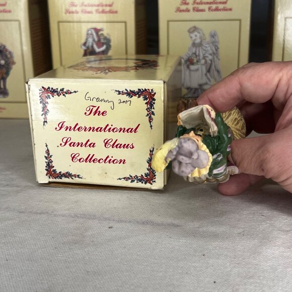 The International Santa Claus Collection Black Peter Figurine The Netherlands 19 - Picture 6 of 11